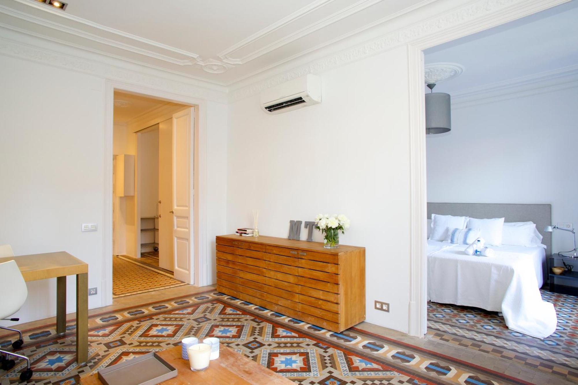 The Claris Suites I Barcelona Bagian luar foto