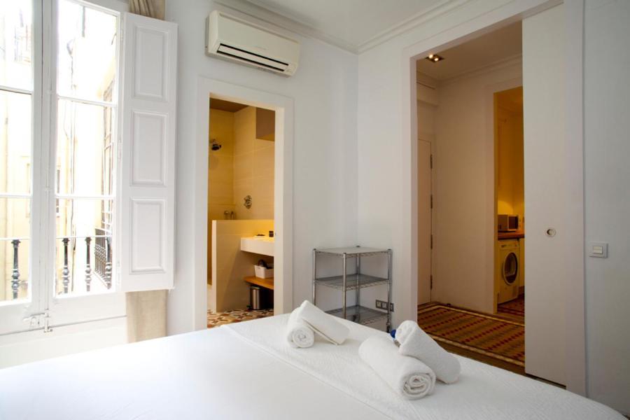 The Claris Suites I Barcelona Bagian luar foto
